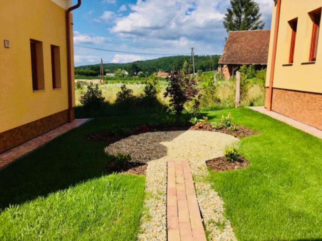 Vendvideki Pihenohazak Apartment Felsoszolnok ภายนอก รูปภาพ