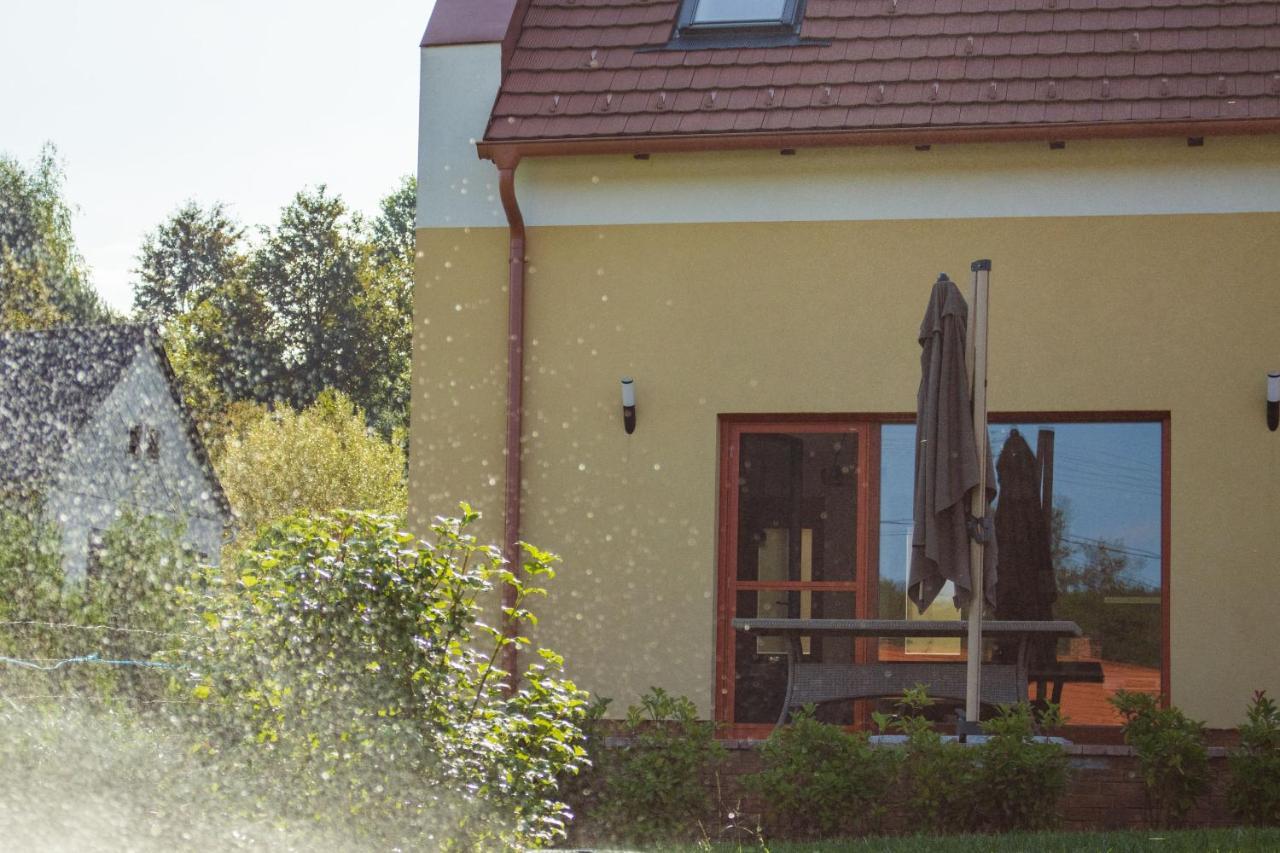 Vendvideki Pihenohazak Apartment Felsoszolnok ภายนอก รูปภาพ